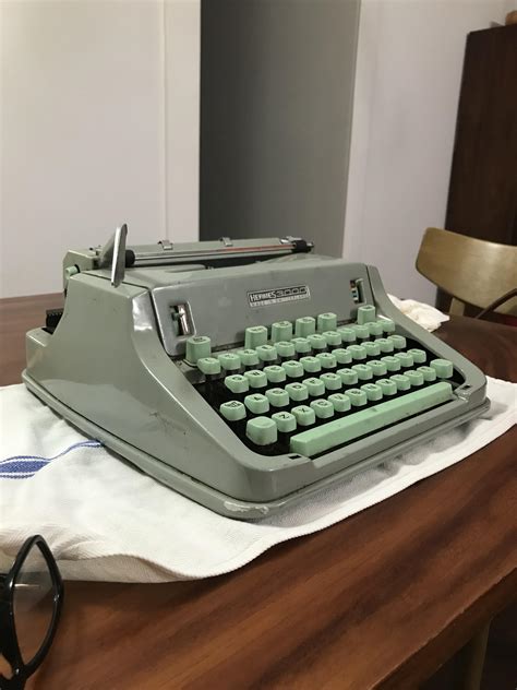 hermes typemachine lint|Hermes 3000 cleaning : r/typewriters .